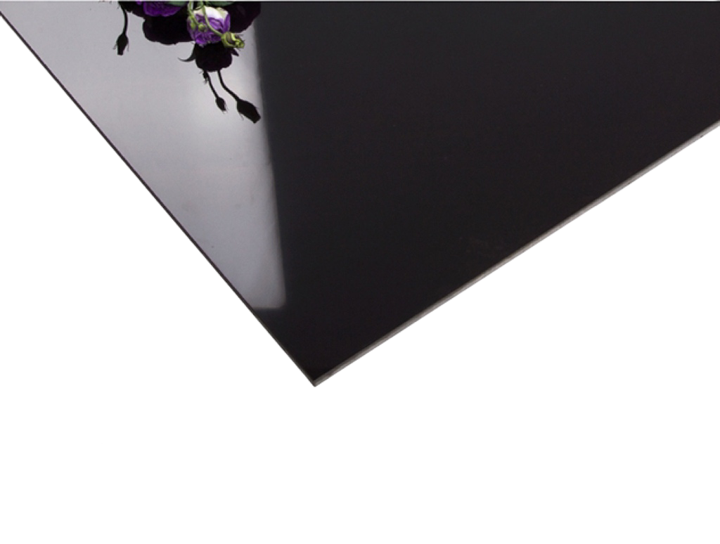 بلاط أسود صلب